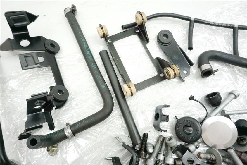 BMW K 1200 RS K12 SCHRAUBEN & KLEINTEILE & HALTER