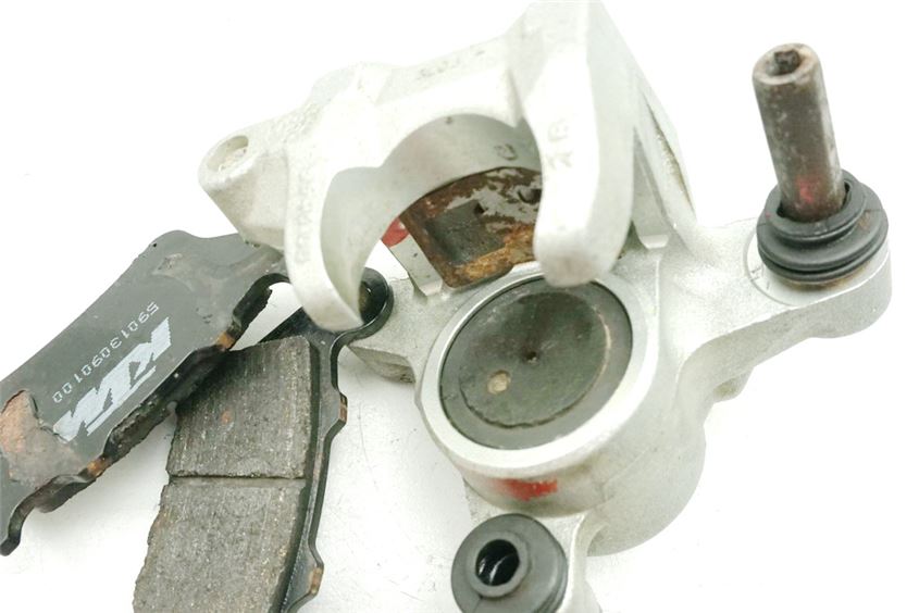 HUSABERG 550 FE PINZA DE FRENO TRASERA BREMBO