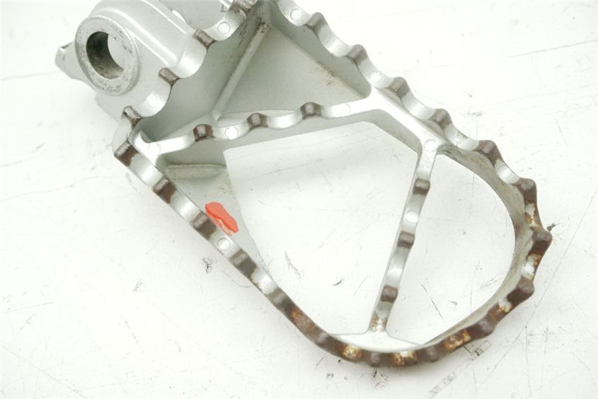 HUSABERG 550 FE FOOTREST RIDER LEFT FOOTREST