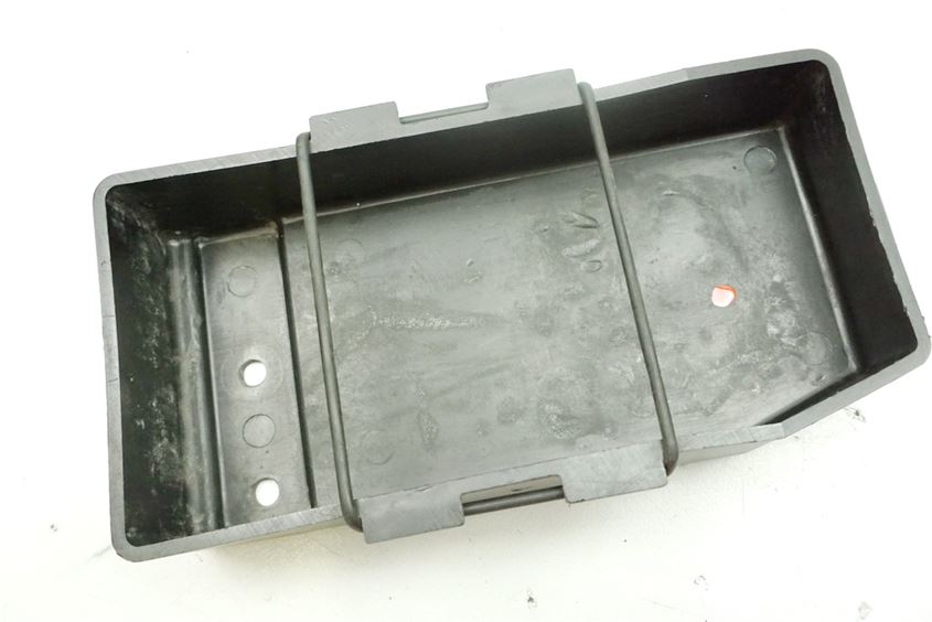 YAMAHA XV 535 VIRAGO TOOL BOX TOOL COMPARTMENT TOOL BOX