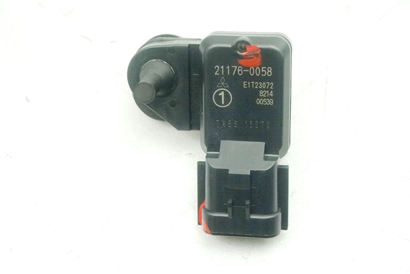 KAWASAKI Z 1000 ABS ZRT00B PRESSURE SENSOR