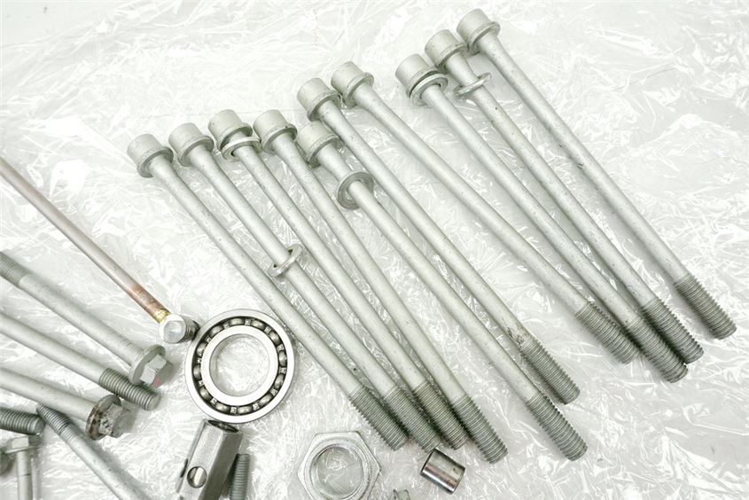 KAWASAKI Z 1000 ABS ZRT00B MOTOR - SCHRAUBEN & KLEINTEILE