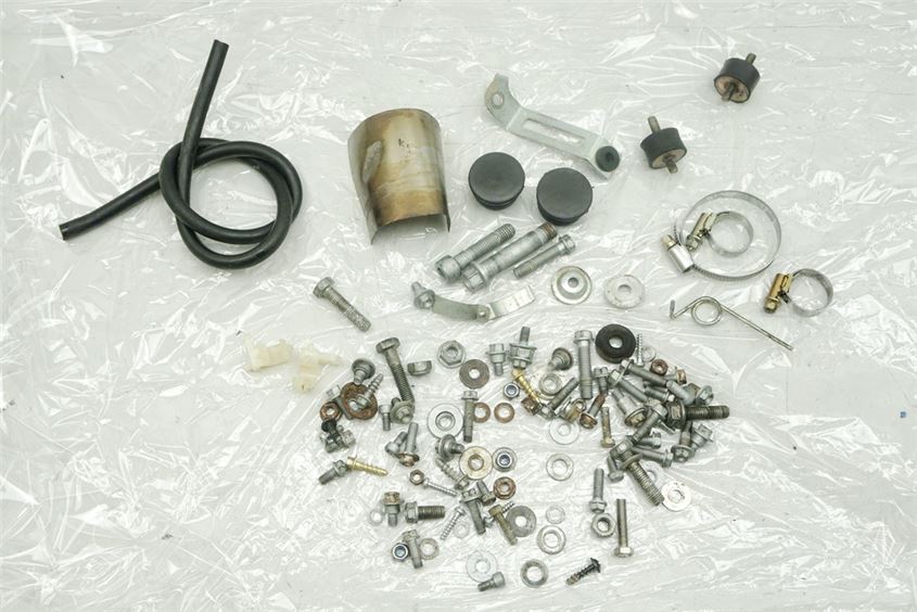 HUSABERG 550 FE TORNILLOS Y PIEZAS PEQUEÑAS