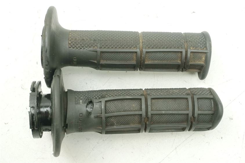 HUSABERG 550 FE THROTTLE GRIP GRIPS GRIP RUBBERS