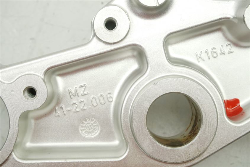 MZ / MUZ SX 125 SNZ1SX (SM) TOP YOKE FORK