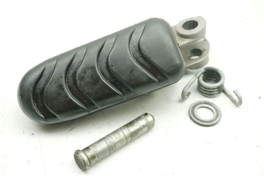 MZ / MUZ SX 125 SNZ1SX (SM) FOOTREST RIDER LEFT RUBBER FOOTREST