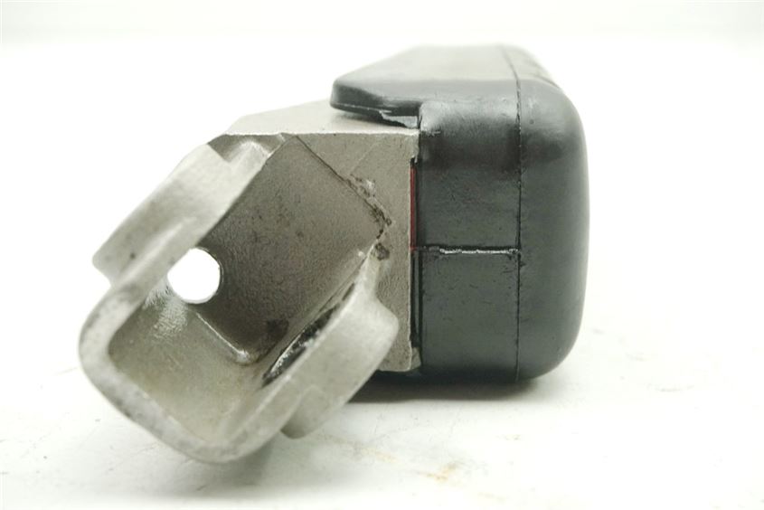 MZ / MUZ SX 125 SNZ1SX (SM) FOOTREST RIDER LEFT RUBBER FOOTREST