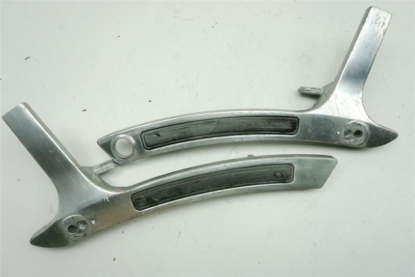 HONDA VT 500 C PC08 HALTERUNG KOTFLÜGEL HINTEN BLINKER STREBEN COVER
