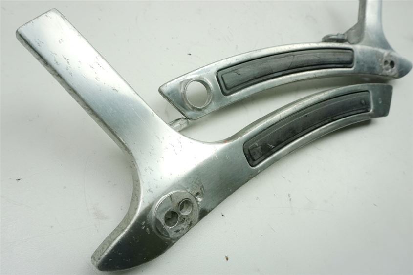 HONDA VT 500 C PC08 HALTERUNG KOTFLÜGEL HINTEN BLINKER STREBEN COVER