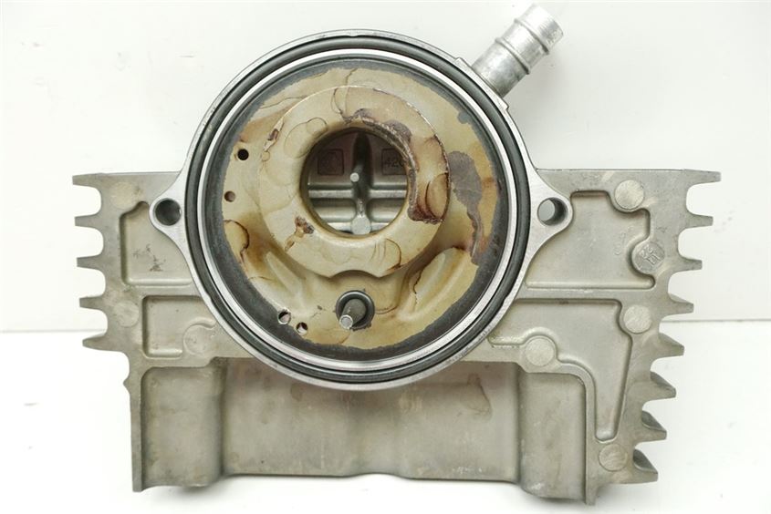 YAMAHA XVS 1100 VP05 CLASSIC DRAG STA COVER CYLINDER HEAD FRONT COVER ENGINE COVER