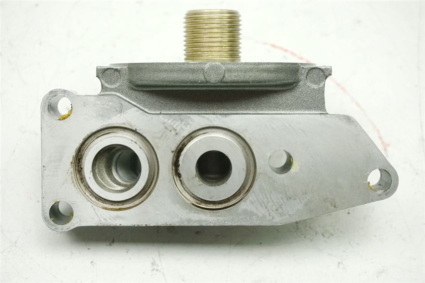 YAMAHA MT01 RP12 MOUNTING OIL FILTER HOUSING COVER CONNECTION