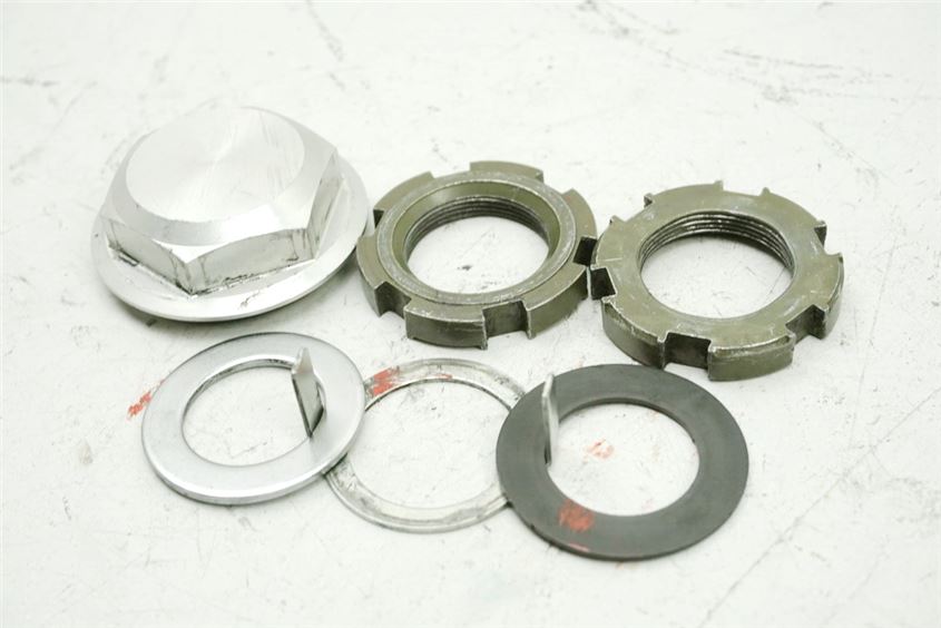 YAMAHA MT-01 RP12 NUT STEERING HEAD YOKE TRIPLE CLAMP LOCK