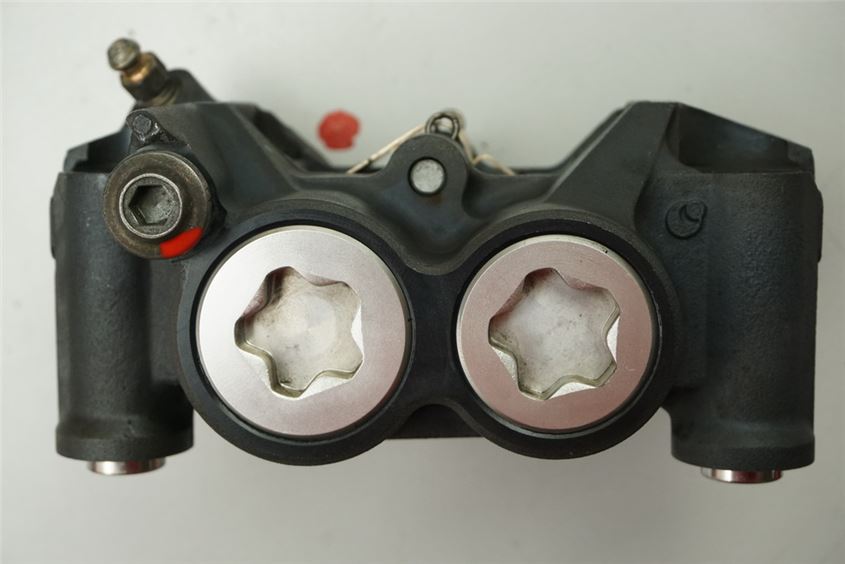 YAMAHA MT-01 RP12 BREMSSATTEL LINKS BRAKE CALIPER