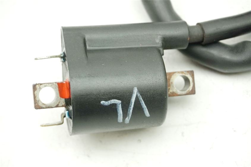 YAMAHA MT-01 RP12 ZÜNDSPULE LINKS VORN ZÜNDKERZENSTECKER IGNITON COIL