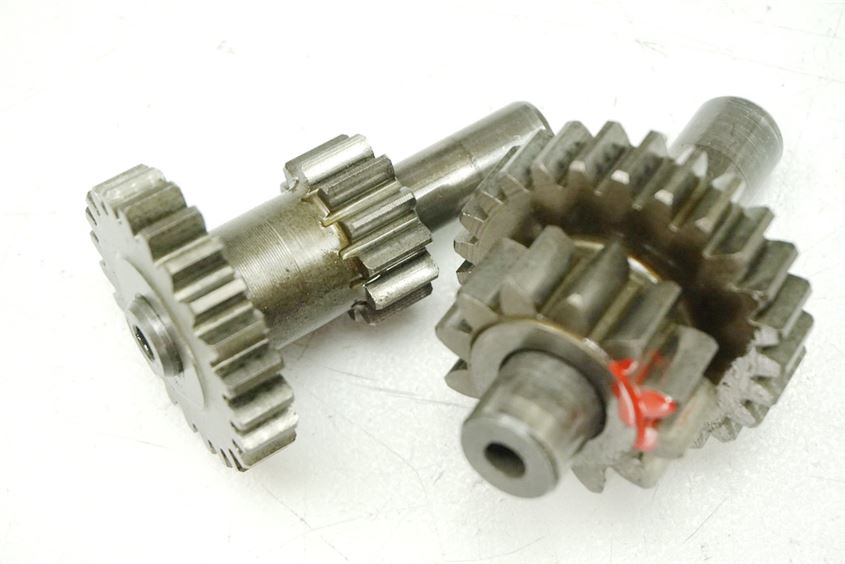 YAMAHA MT01 RP12 STARTER GEAR INTERMEDIATE GEAR REDUCTION