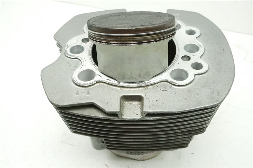 YAMAHA MT01 RP12 CYLINDER FRONT & PISTON