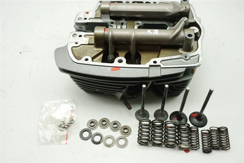 YAMAHA MT-01 RP12 ZYLINDERKOPF HINTEN VENTILE KIPPHEBEL LAGERBOCK