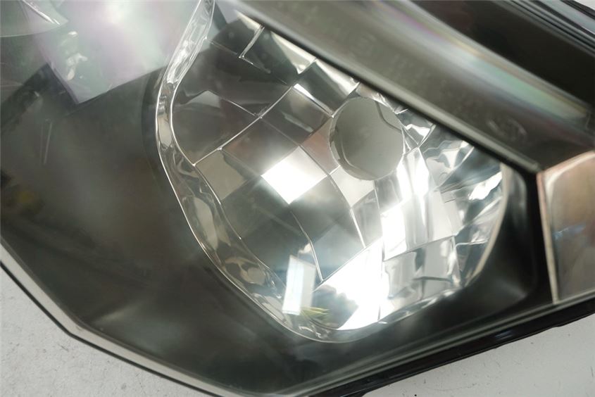 APRILIA ETV 1000 CAPO NORD SCHEINWERFER HEADLIGHT LAMPE