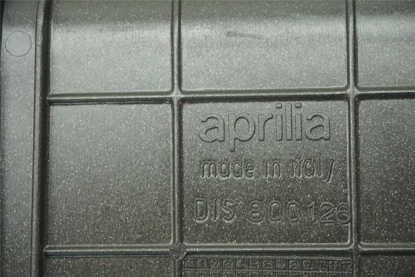 APRILIA ETV 1000 CAPONORD TAPA CUBRE EQUIPAJE CARENADO