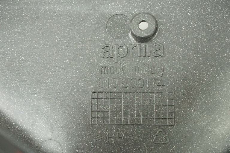 APRILIA ETV 1000 CAPO NORD VERKLEIDUNG INNEN RECHTS LEITBLECH ABDECKUNG COVER