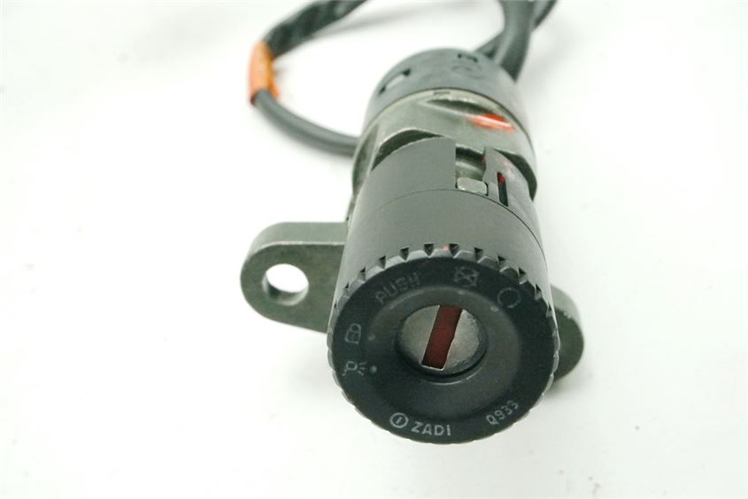 APRILIA ETV 1000 CAPO NORD SCHLOßSATZ ZÜNDSCHLOß TANKDECKEL & 2 SCHLÜSSEL