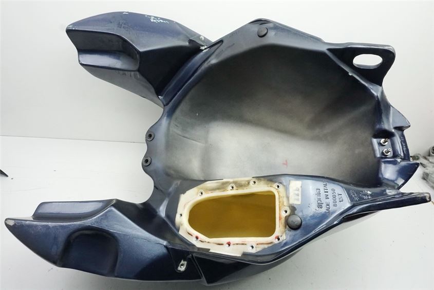 APRILIA ETV 1000 CAPO NORD TANK BENZINTANK FUEL