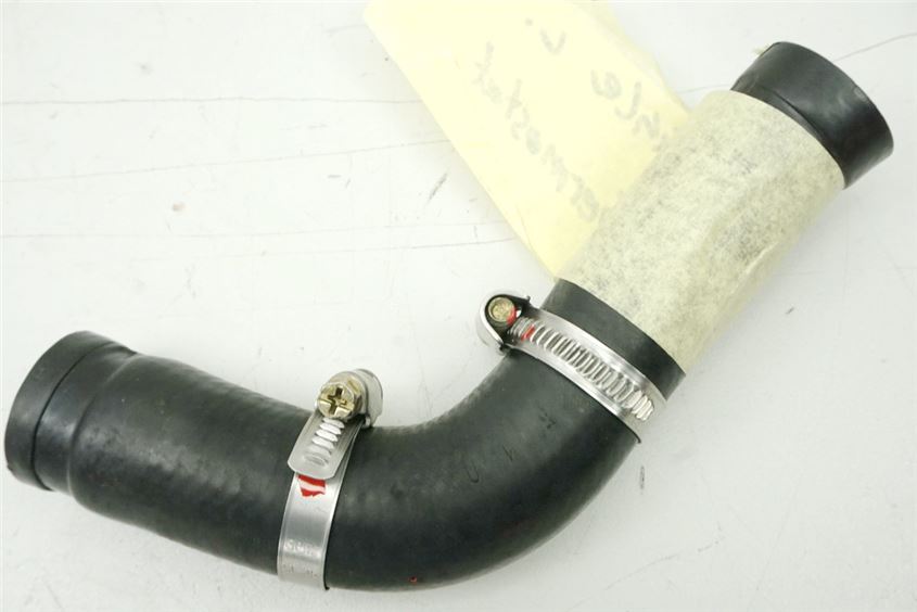 APRILIA ETV 1000 CAPO NORD KÜHLERSCHLAUCH KÜHLER LINKS -> THERMOSTAT