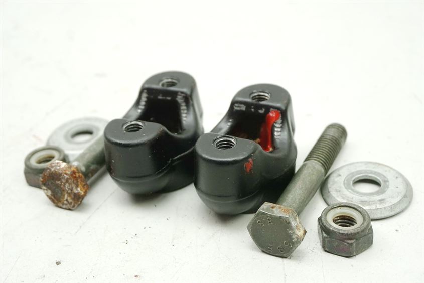 APRILIA ETV 1000 CAPO NORD ABRAZADERA INFERIOR MANILLAR SOPORTE ELEVADOR MANILLAR