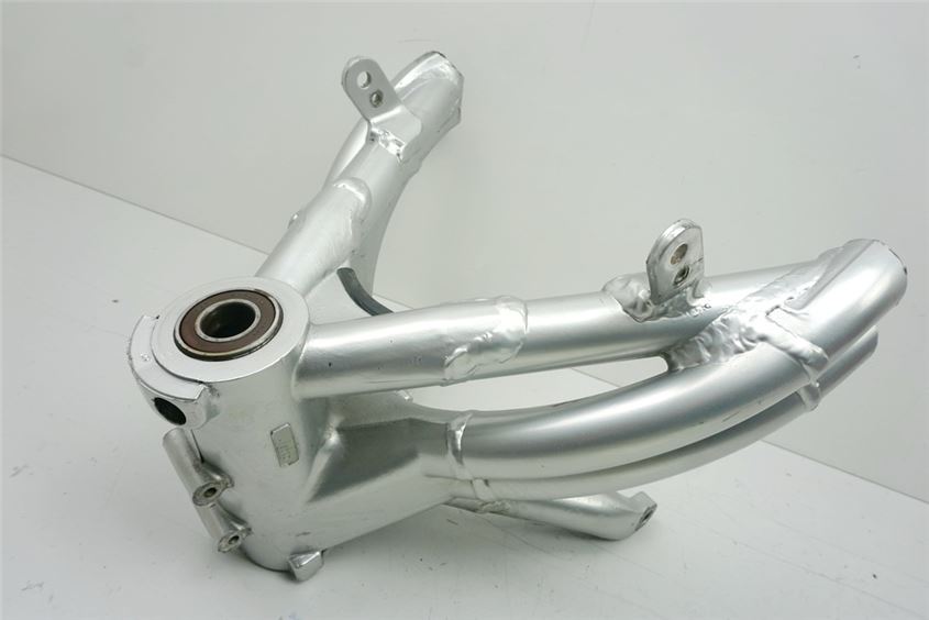 TRIUMPH DAYTONA 955 i T 595 RAHMEN & BRIEF FRAME RAHMENKOPF