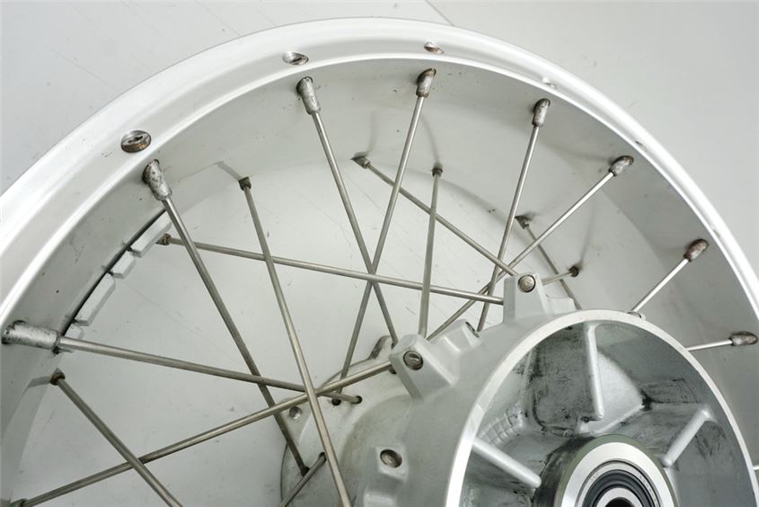 APRILIA ETV 1000 CAPO NORD FELGE HINTEN HINTERRAD WHEEL - UNFALLFREI