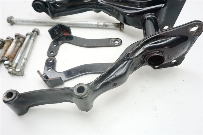 HONDA CX 500 C PC01 ENGINE MOUNT AXLE BOLTS SCREWS ENGINE BRACKET