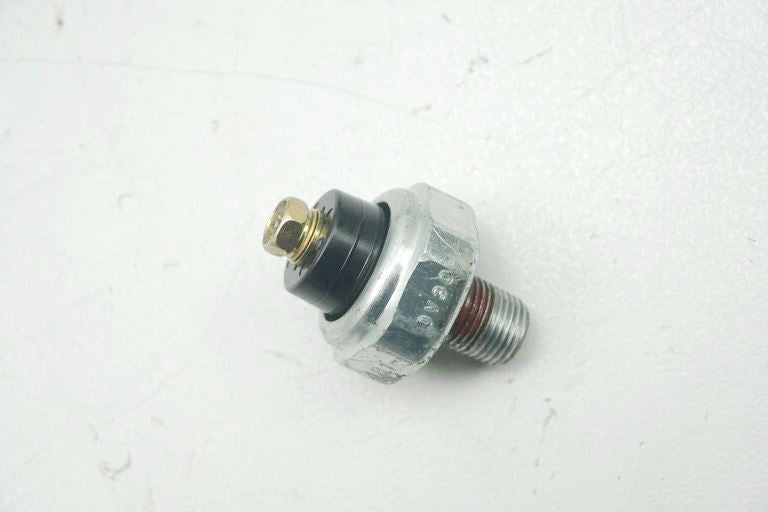 KAWASAKI VN 1600 CLASSIC VNT60A INTERRUPTOR DE PRESIÓN DE ACEITE