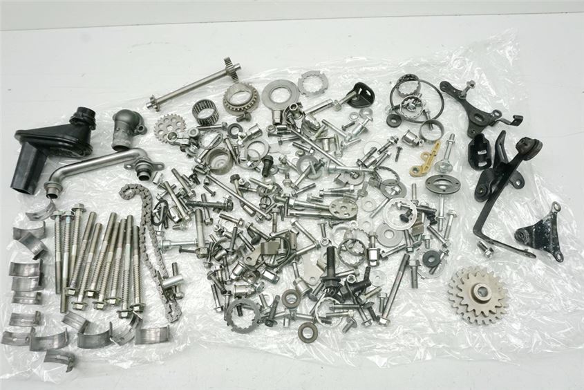 HONDA CBR 1000 RR SC59 SA SP SCREWS & SMALL PARTS - ENGINE