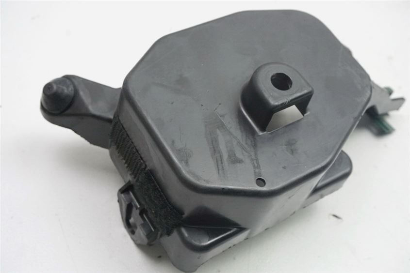 HONDA CBR 1000 RR SC59 SA SP ABDECKUNG ABS REGLEREINHEIT VENTIL VORN COVER