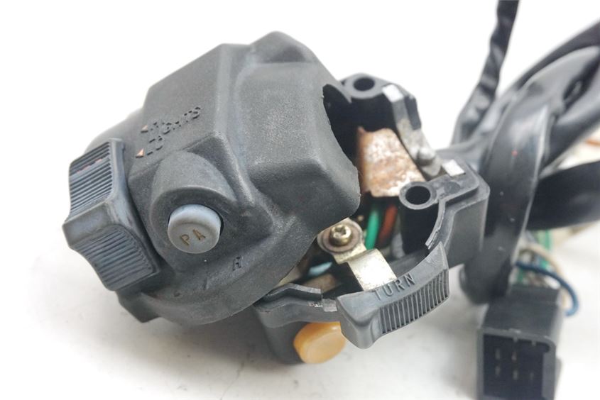 HONDA CB 650 C RC05 LENKERSCHALTER LINKS SCHALTER LICHTSCHALTER