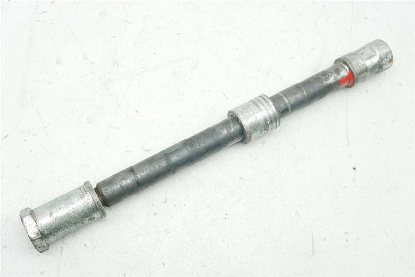 HONDA CB 650 C RC05 STECKACHSE VORN ACHSE DISTANZ
