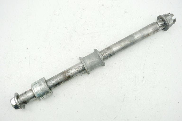 HONDA CB 650 C RC05 STECKACHSE HINTEN ACHSE DISTANZEN