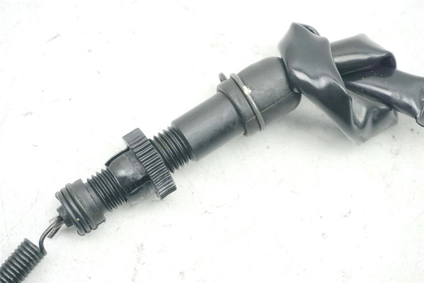 HONDA CBR 125 R JC39 INTERRUPTOR DE LUZ DE FRENO TRASERO