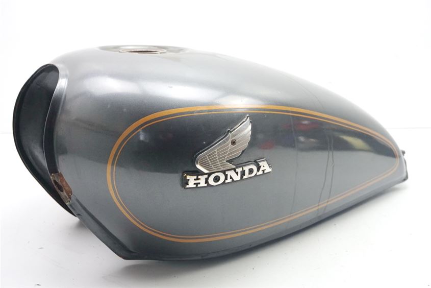 HONDA CB 650 C RC05 TANK BENZINTANK EMBLEM FUEL