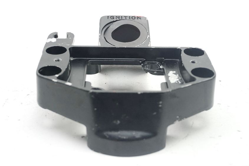 HONDA CB 650 C RC05 LENKERKLEMMUNG OBEN SICHERUNGSKASTEN HALTER