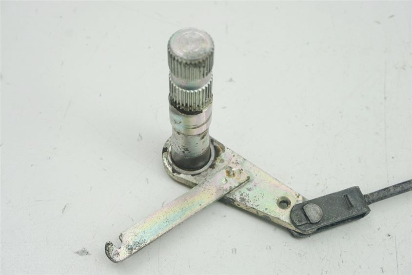HONDA CB 650 C RC05 BREMSGESTÄNGE HALTER BREMSPEDAL