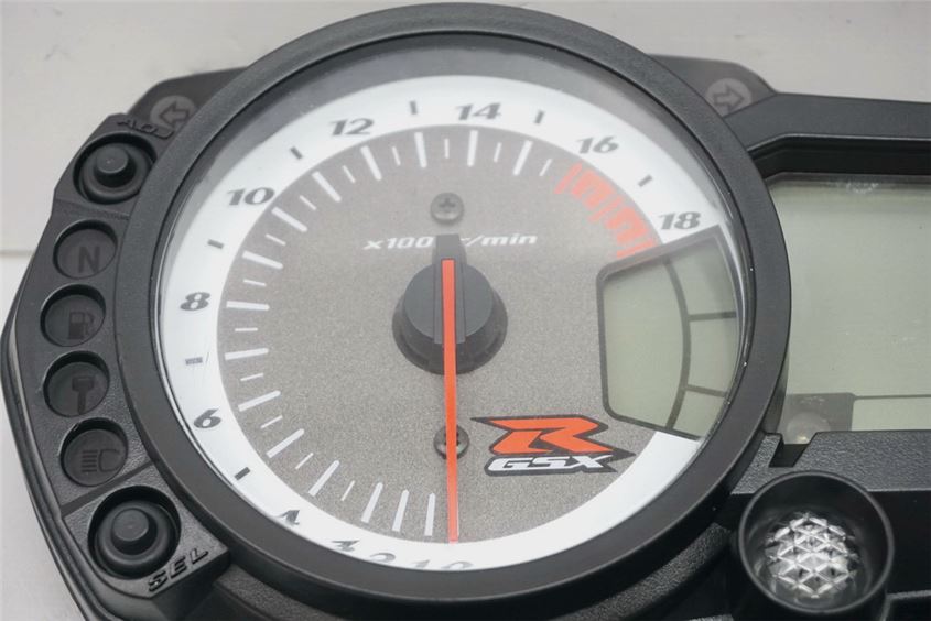 SUZUKI GSX-R 600 WVCV K8 K9 L0 Cuentakilómetros Salpicadero Instrumentos Velocímetro