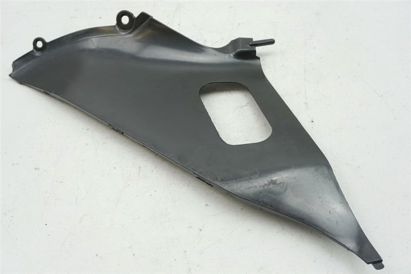 SUZUKI GSX-R 600 WVCV CARENADO INTERIOR DERECHO CUBIERTA