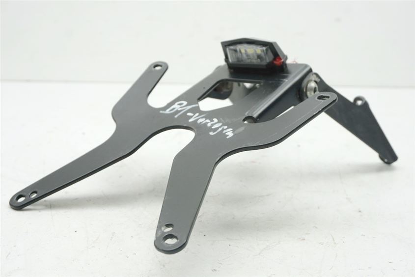 SUZUKI GSX-R 600 WVCV LICENSE PLATE HOLDER LICENSE PLATE BRACKET
