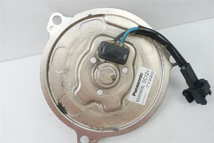 SUZUKI GSX-R 600 WVCV FAN MOTOR RADIATOR COOLING FAN