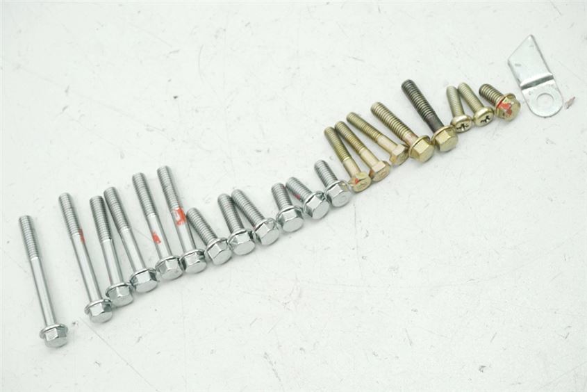 KYMCO HIPSTER 125 R1 SCHRAUBEN LIMADECKEL MOTORDECKEL STATOR