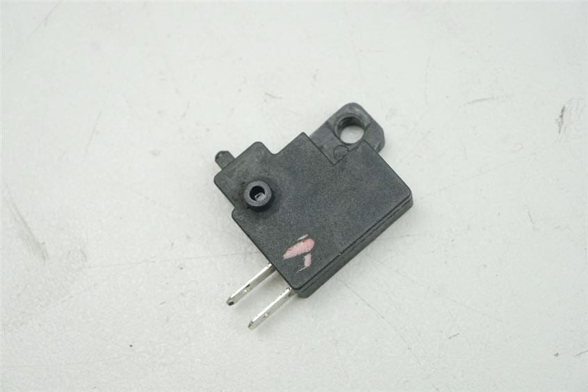 KYMCO HIPSTER 125 R1 INTERRUPTOR LUZ DE FRENO DELANTERO