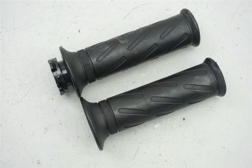 SUZUKI GSX-R 750 WVCF K6 K7 GASGRIFF GRIFF GRIFFGUMMIS