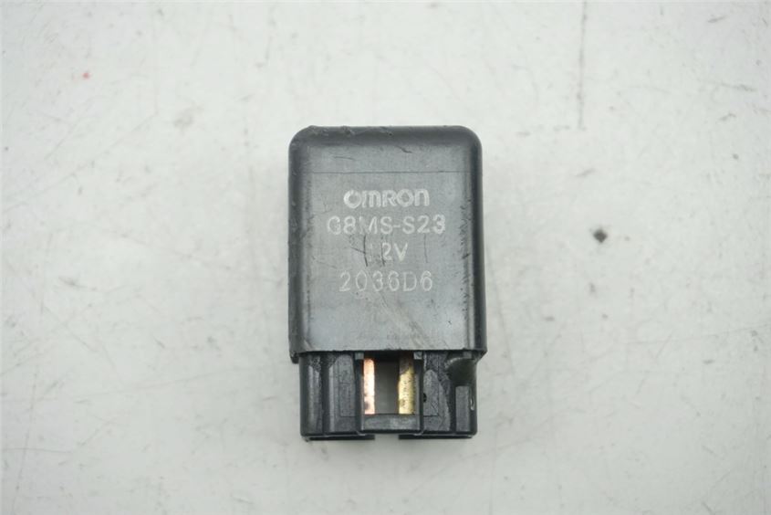 SUZUKI GSX-R 750 WVCF K6 K7 RELAIS OMRON G8MS-S23