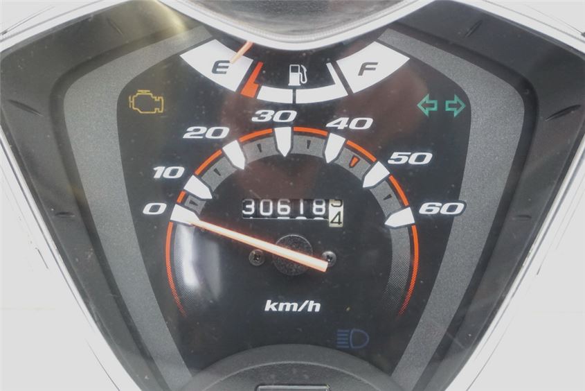 HONDA NSC 50 WH AF72 VISION CUADRO DE INSTRUMENTOS VELOCÍMETRO